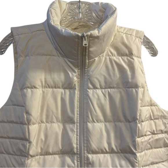 Lands' End Women's Ivory Down Puffer Vest Winter Casual M, LP, 1X - Picture 5 of 16